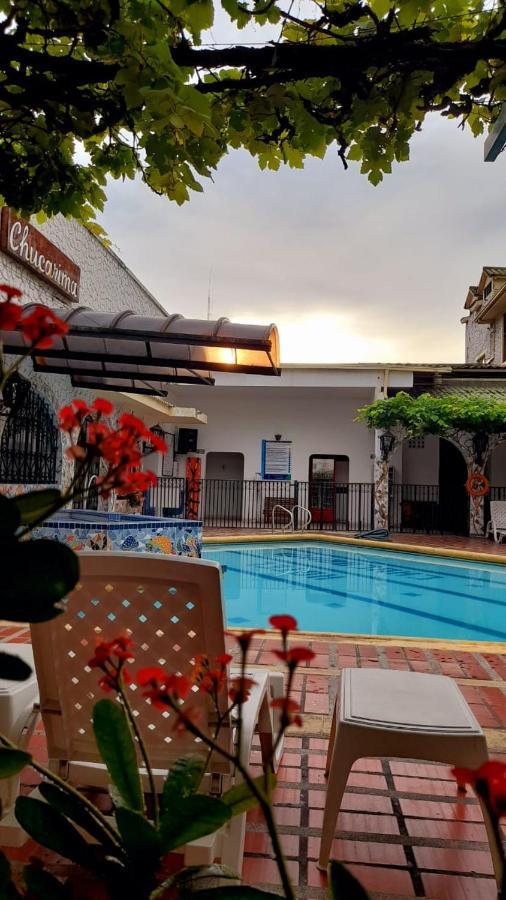 Hotel Chucarima Кукута Экстерьер фото