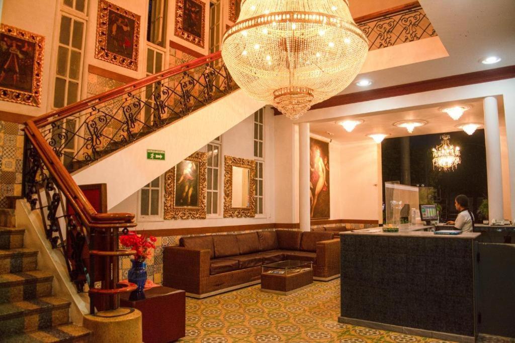Hotel Chucarima Кукута Экстерьер фото